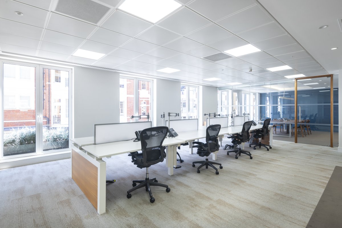 Office in London - photo 4