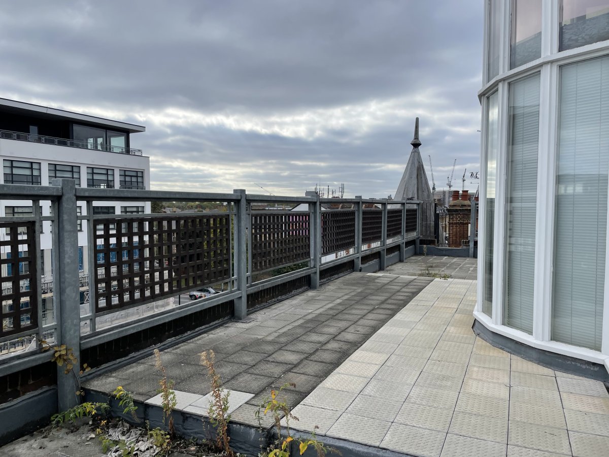 Office To Let, London