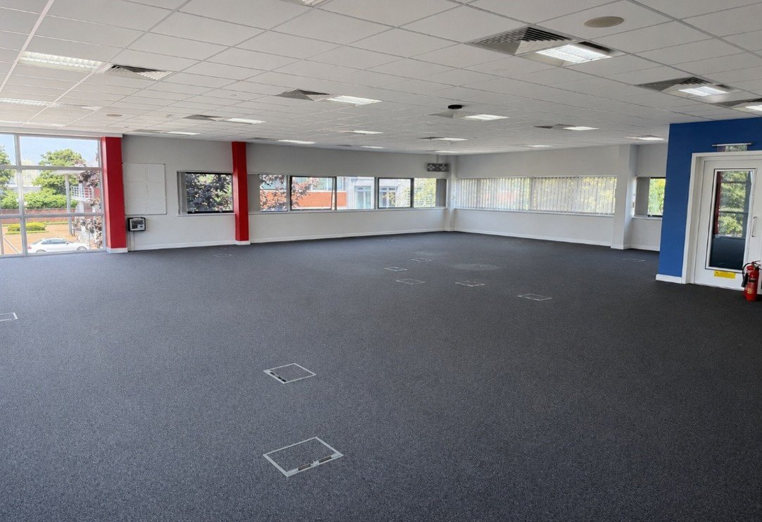 Office in Cambridge - photo 2