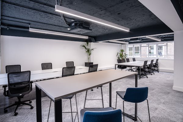 Office in London - photo 3