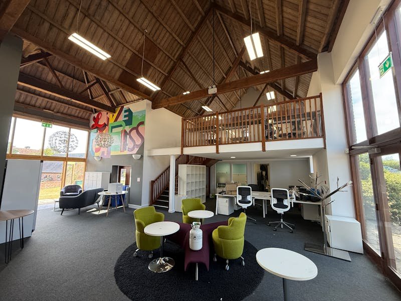 Office in Christchurch - photo 3