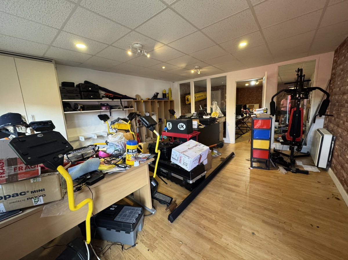 Office in Bourne - photo 2