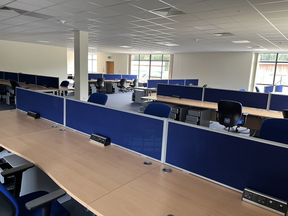 Office in Forres Enterprise Park - photo 3