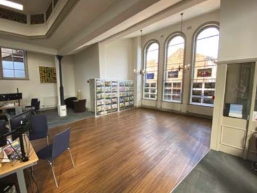 Office in Lincoln - photo 2