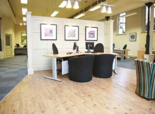 Office in Lincoln - photo 3