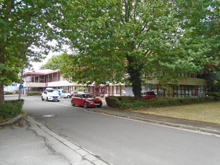 Office in Trowbridge - photo 4
