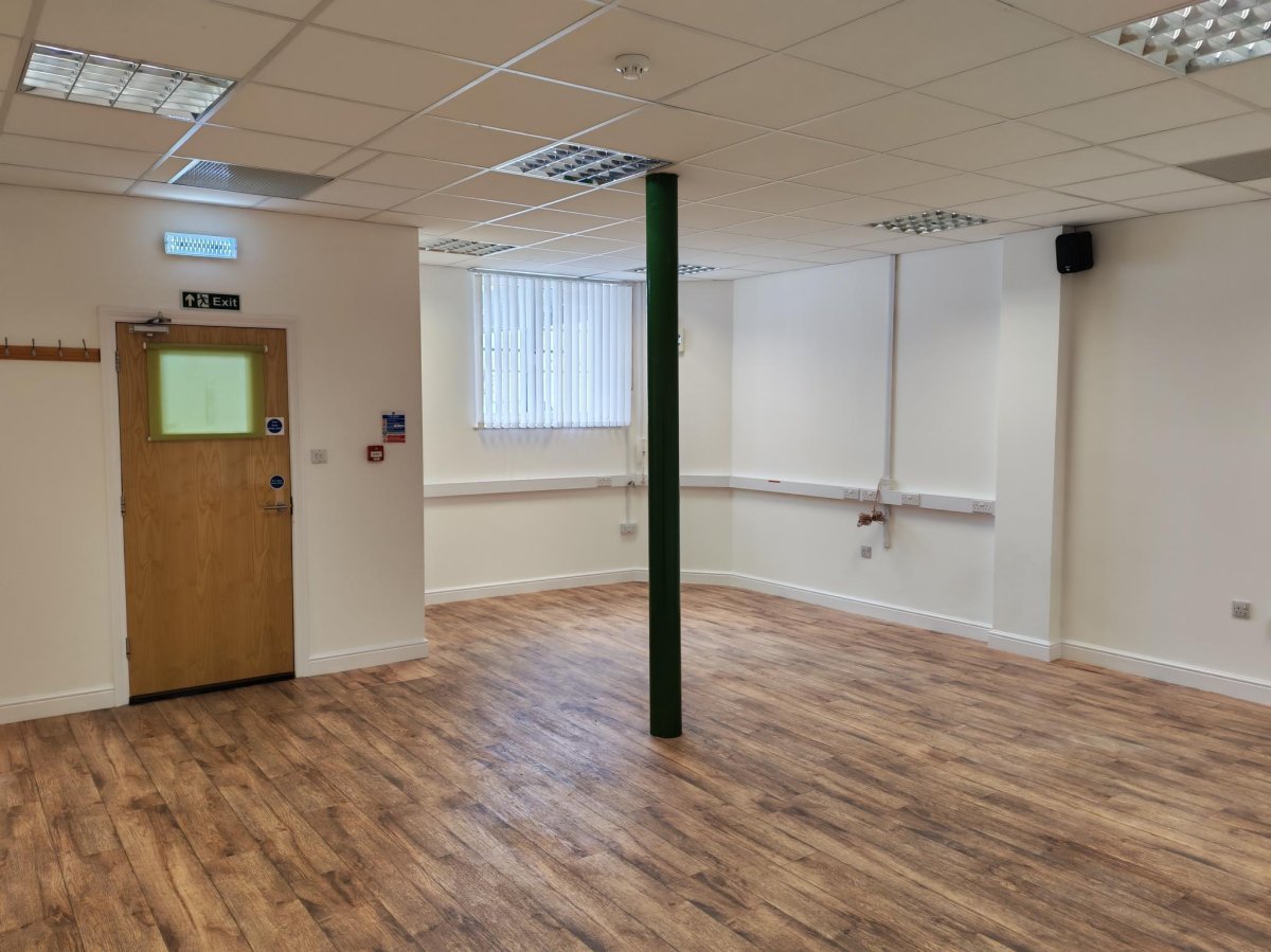 Office in Great Yarmouth - photo 2