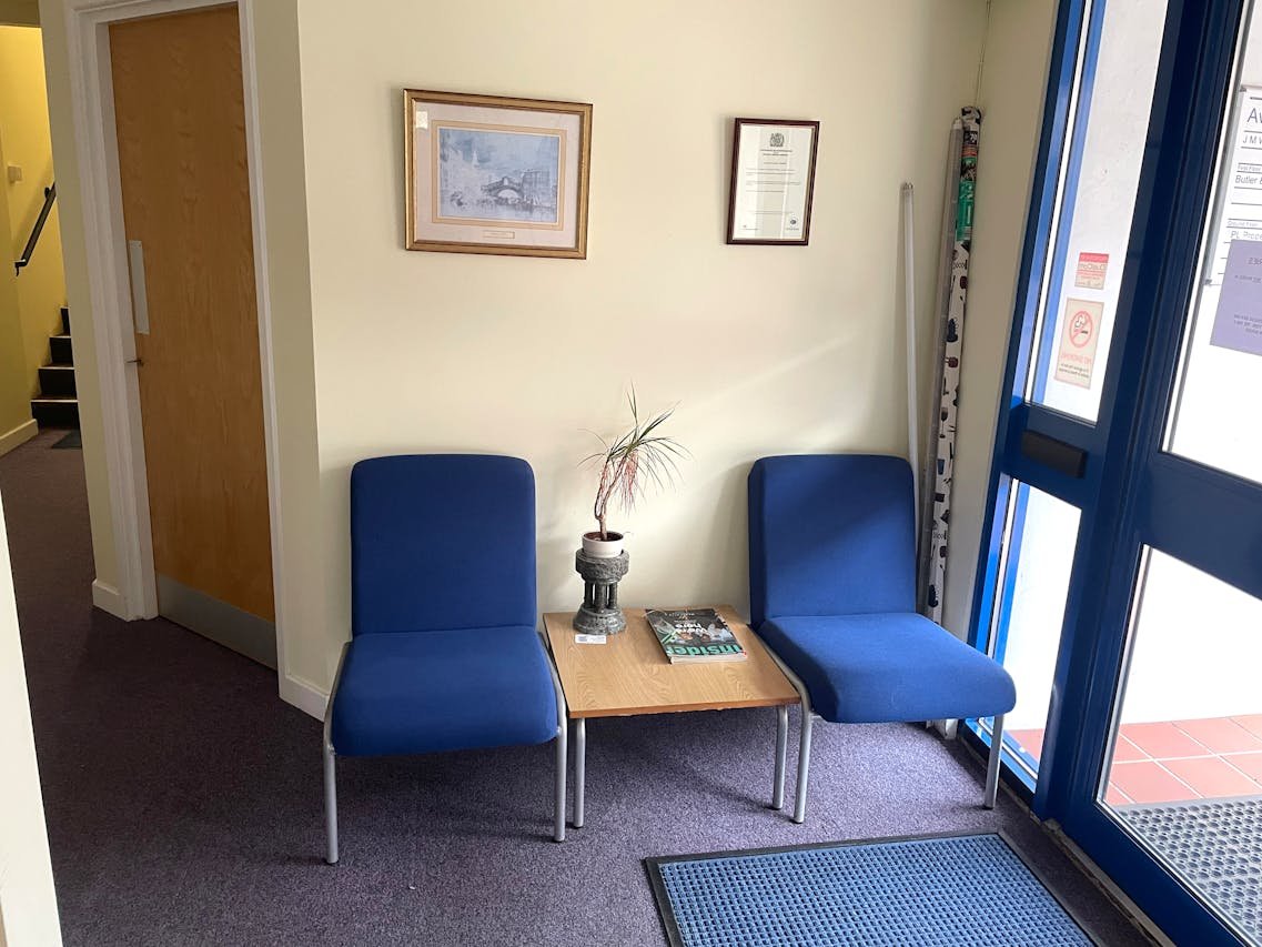 Office in Southampton - photo 4
