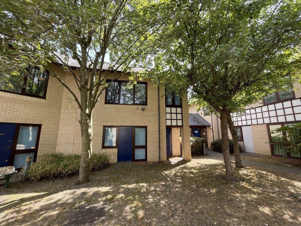 Office in Great Chesterford - photo 2