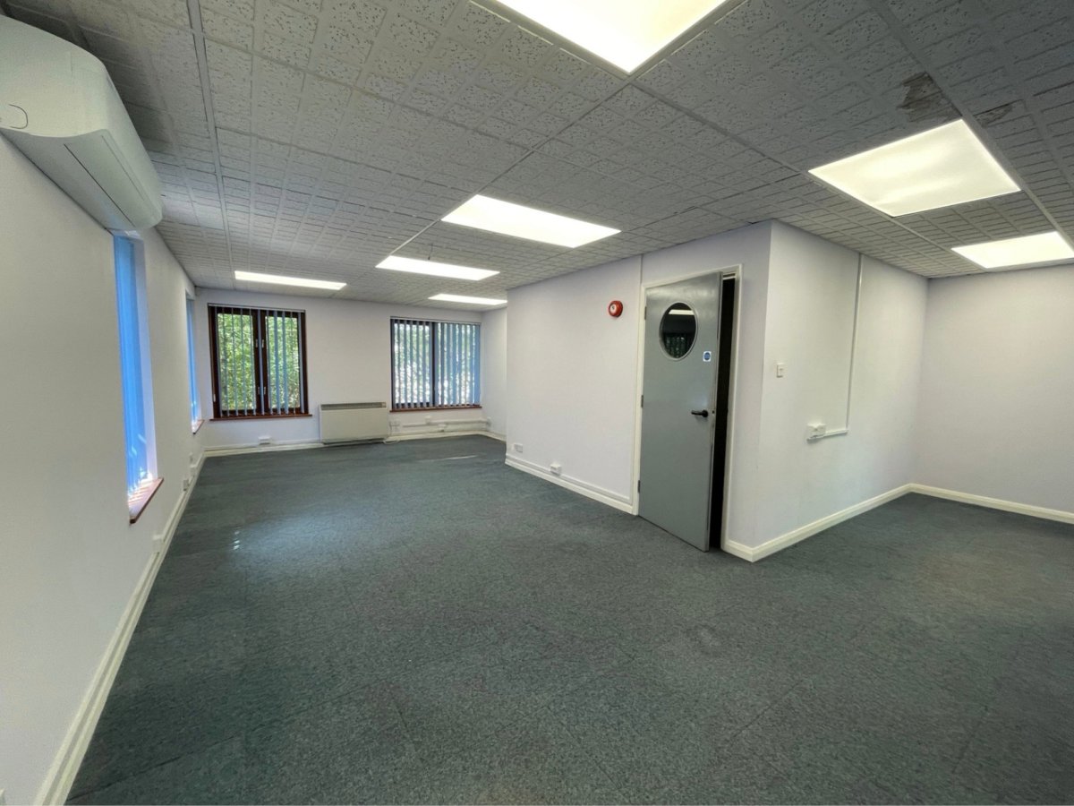 Office in Great Chesterford - photo 3