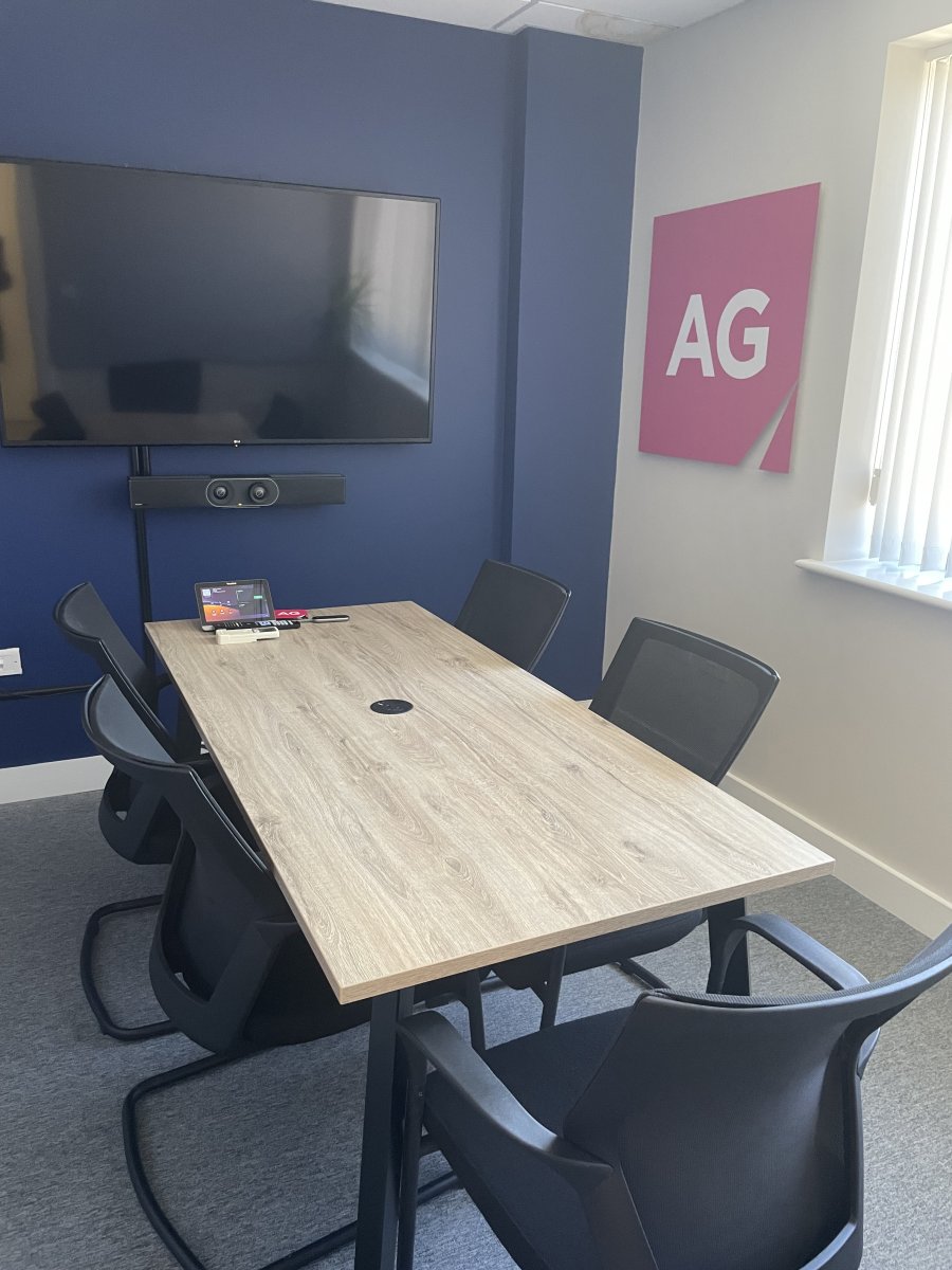 Office in Weston Super Mare - photo 2