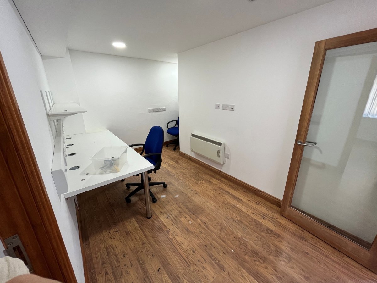 Office in Copdock - photo 4