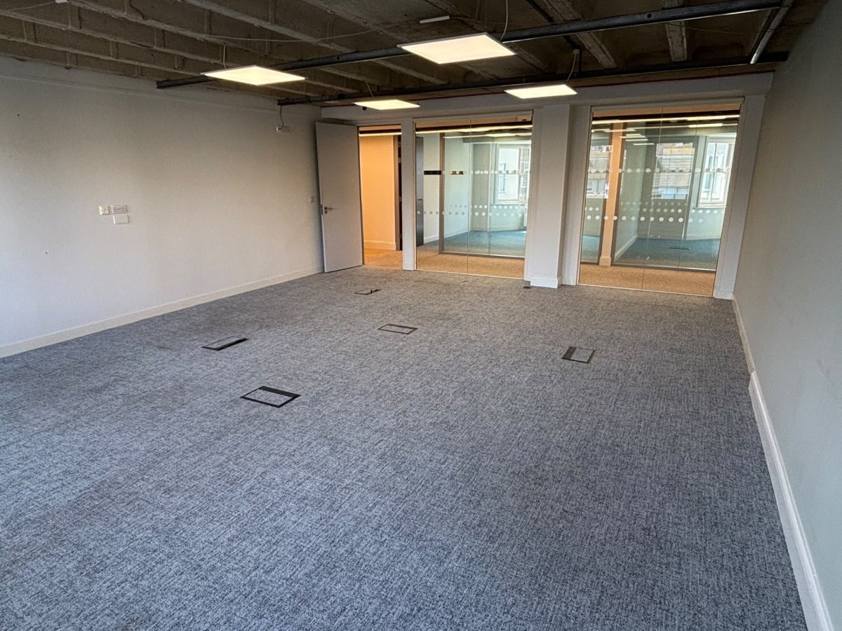 Office in Brighton - photo 2