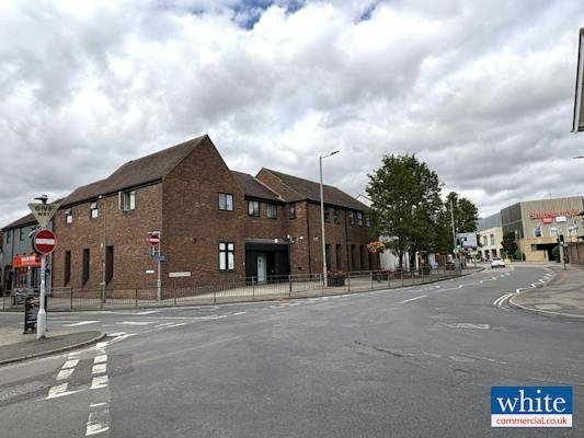 Office in Bicester - photo 3