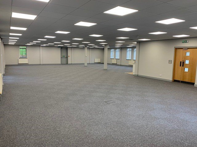 Office in Leeds - photo 3