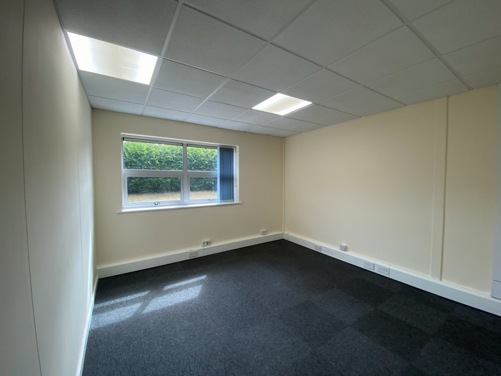 Office in Ipswich - photo 4