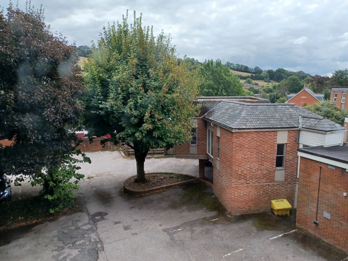 Office in Tiverton - photo 3