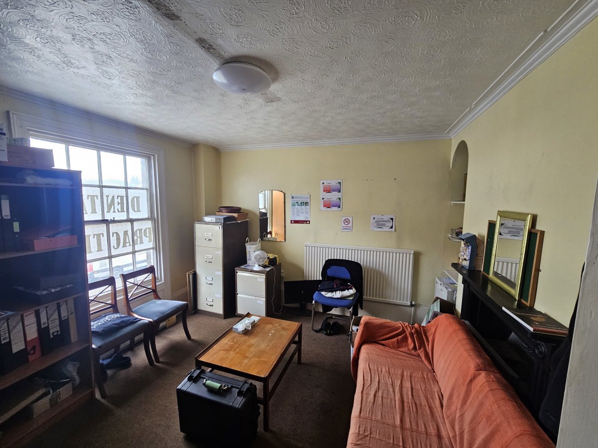Office in Maidstone - photo 3
