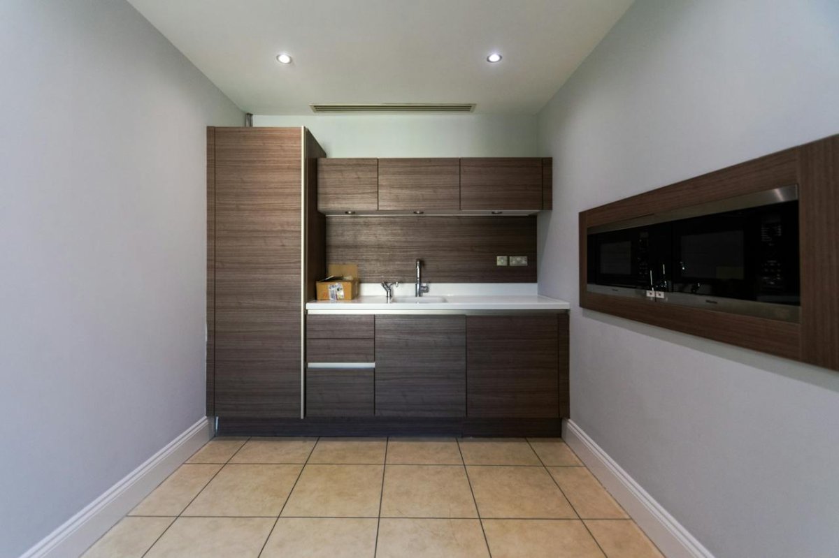 Office in Poole - photo 3