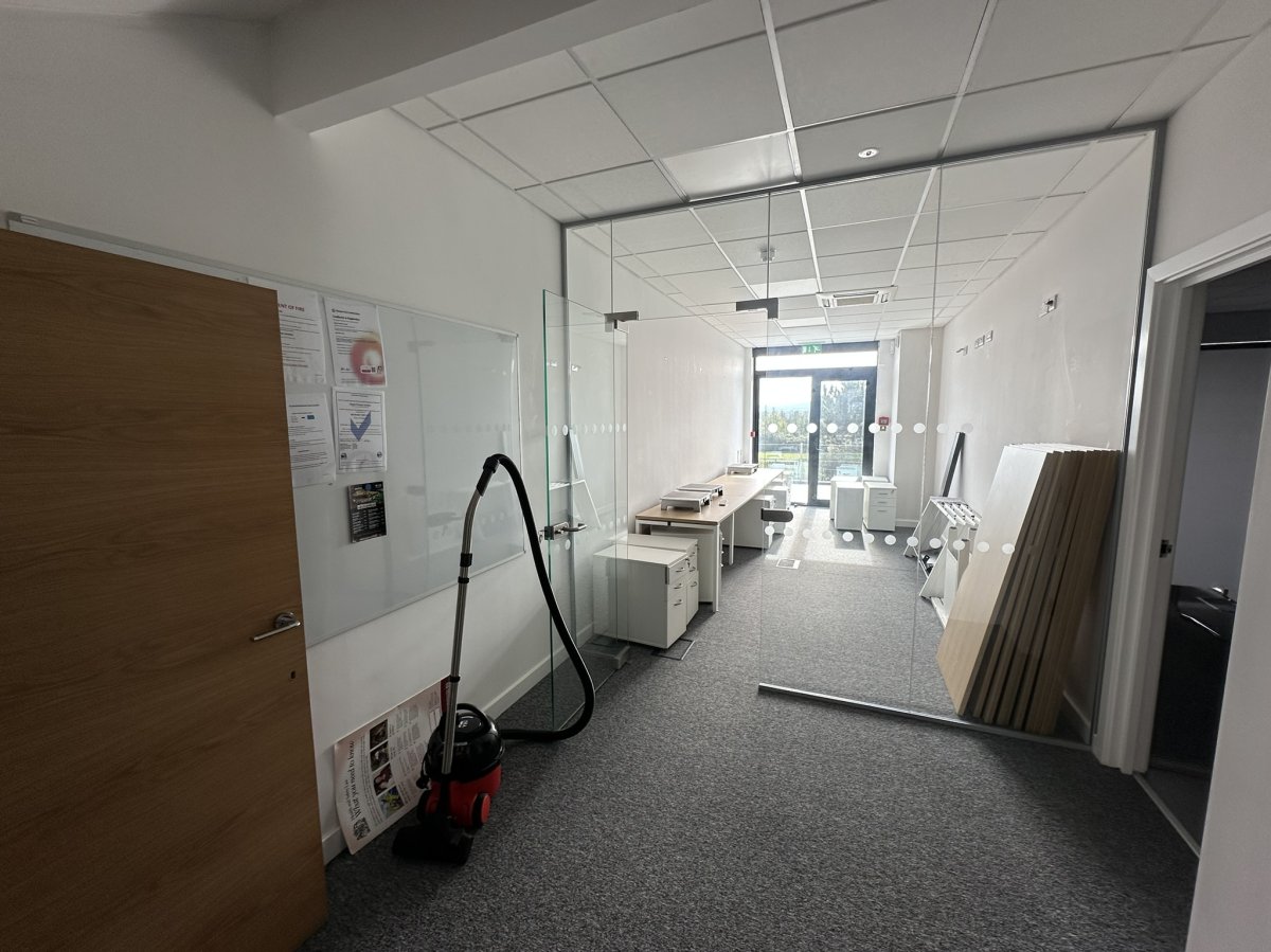 Office in Polegate - photo 3
