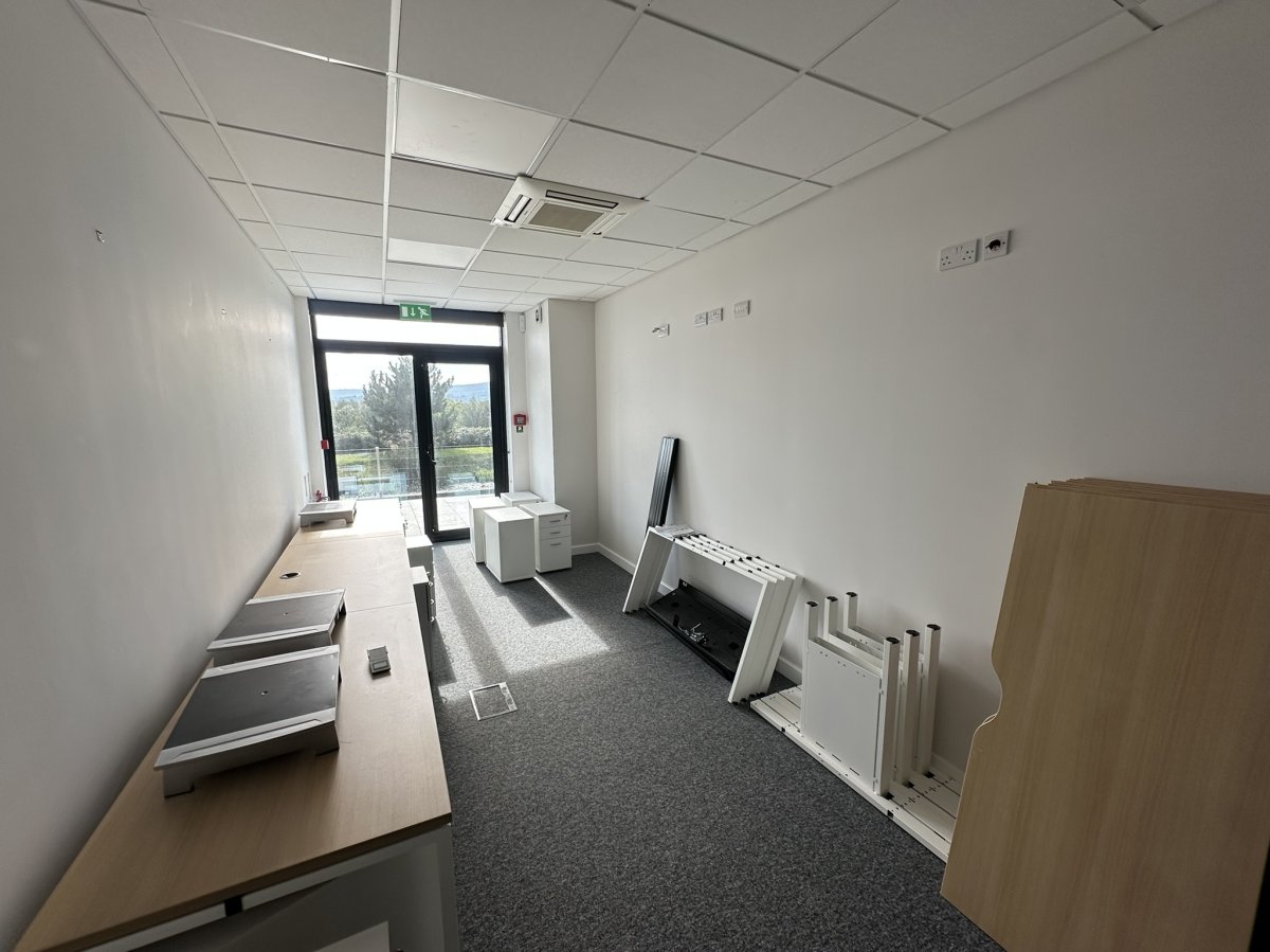 Office in Polegate - photo 4