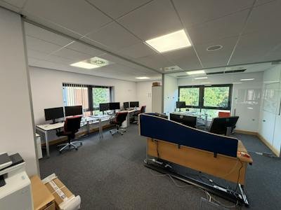 Office in Northampton - photo 4