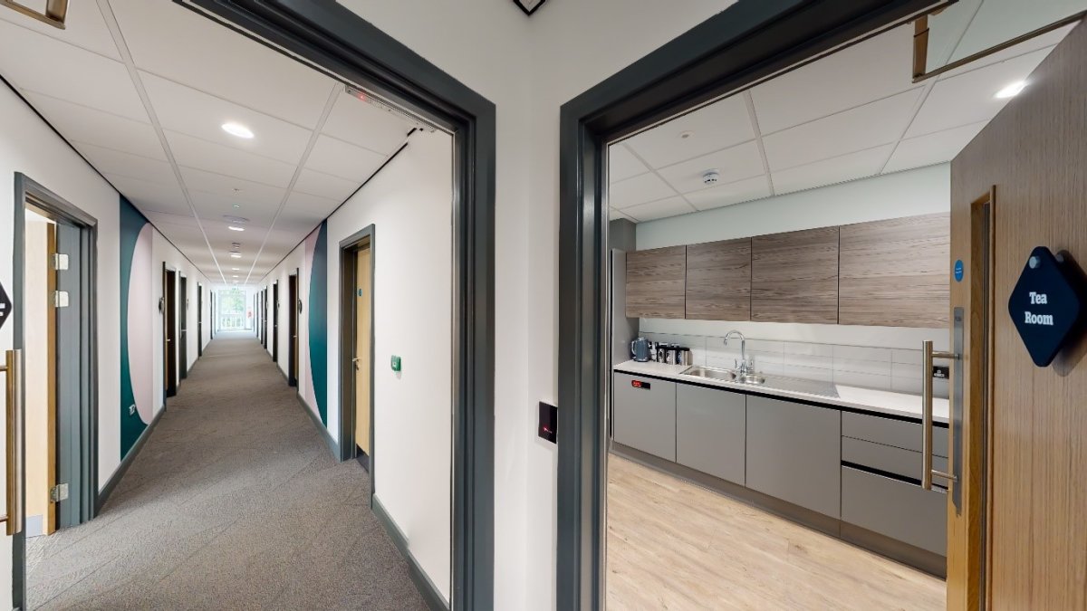 Office in Ashford - photo 4