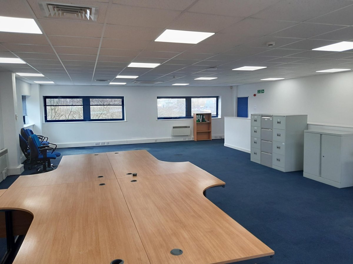Office in Ashford - photo 3
