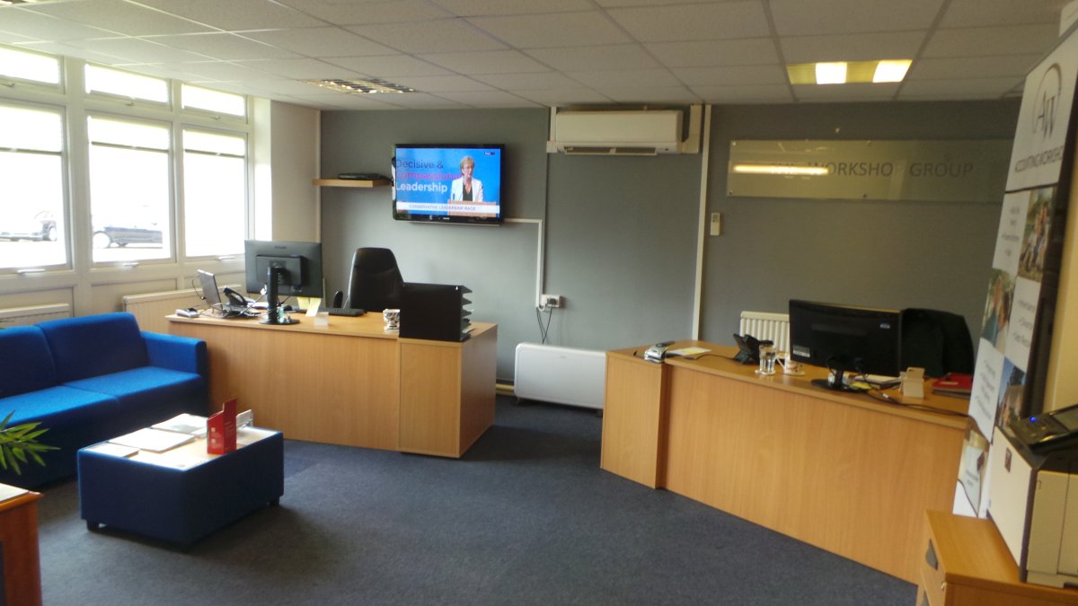 Office in Ashford - photo 2