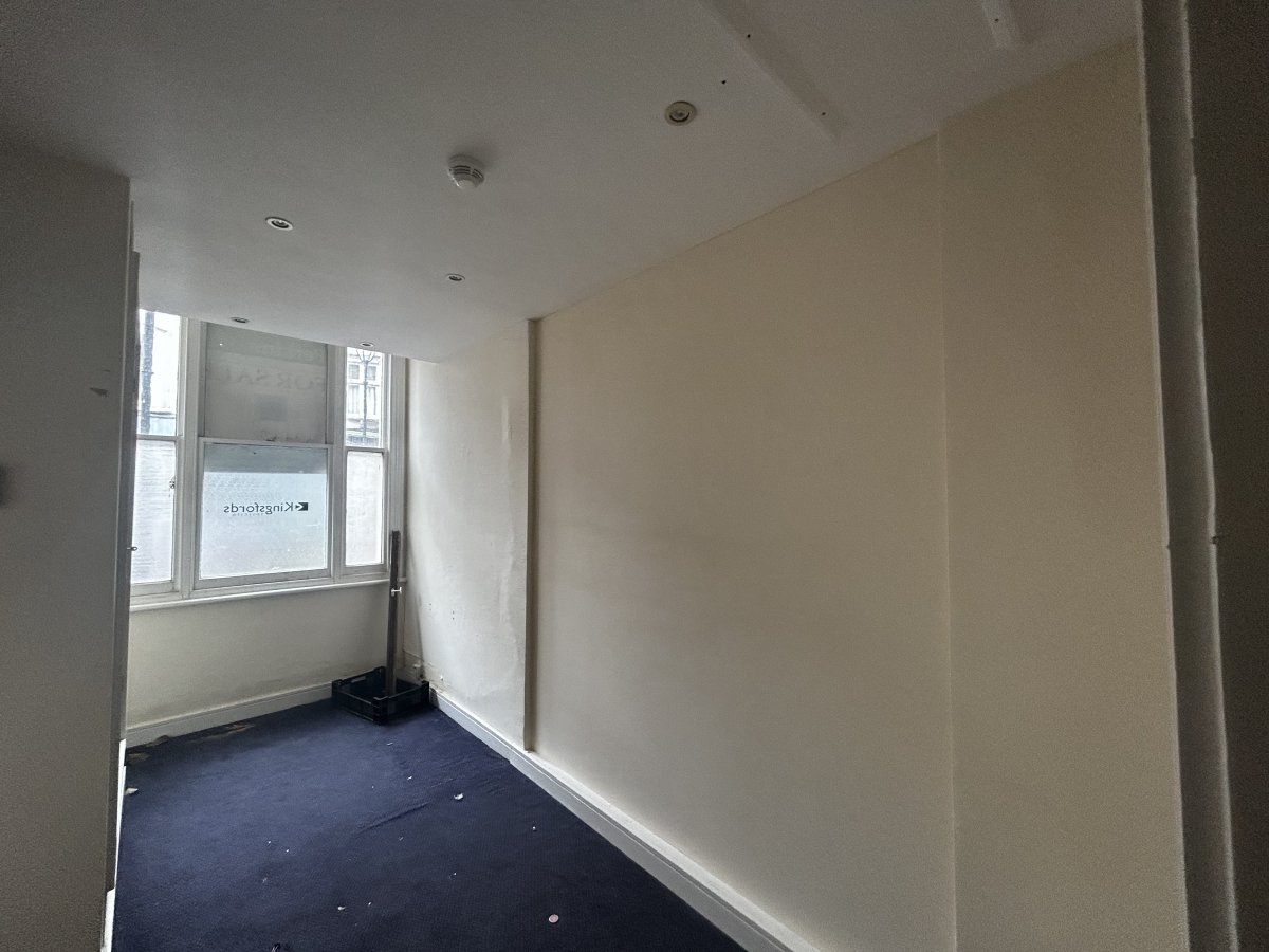 Office in Ashford - photo 4