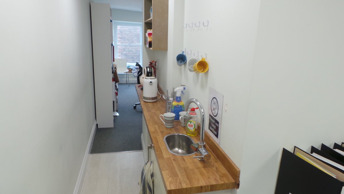Office in Ashford - photo 4
