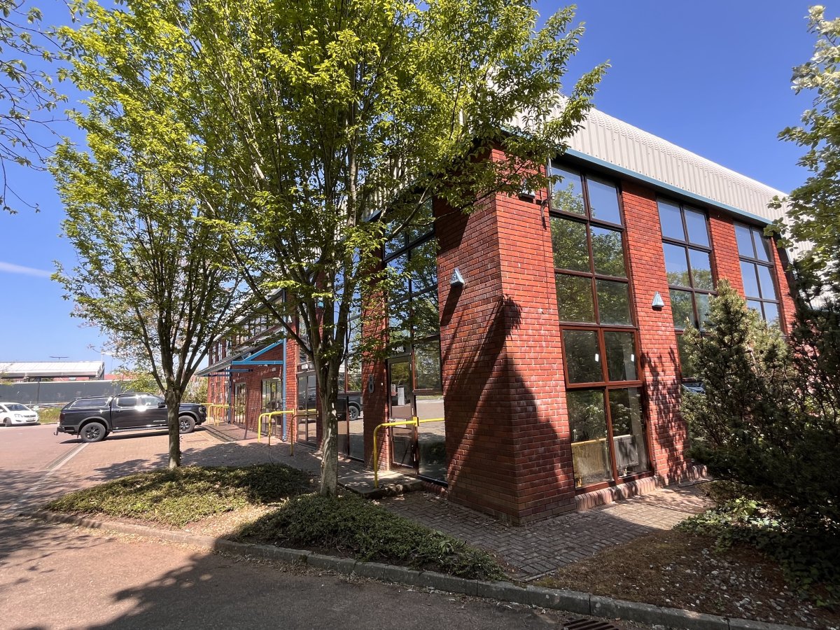 Office in Exeter - photo 2