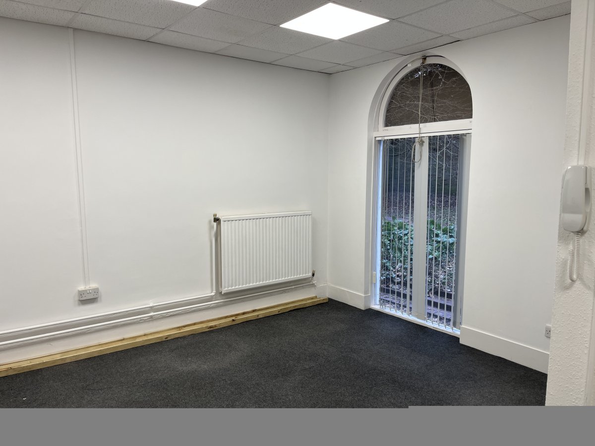 Office in Exeter - photo 3