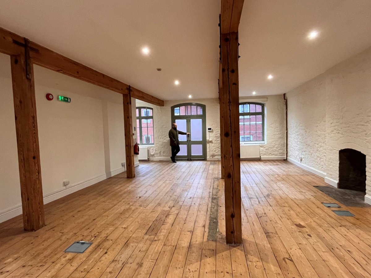 Office in Exeter - photo 2