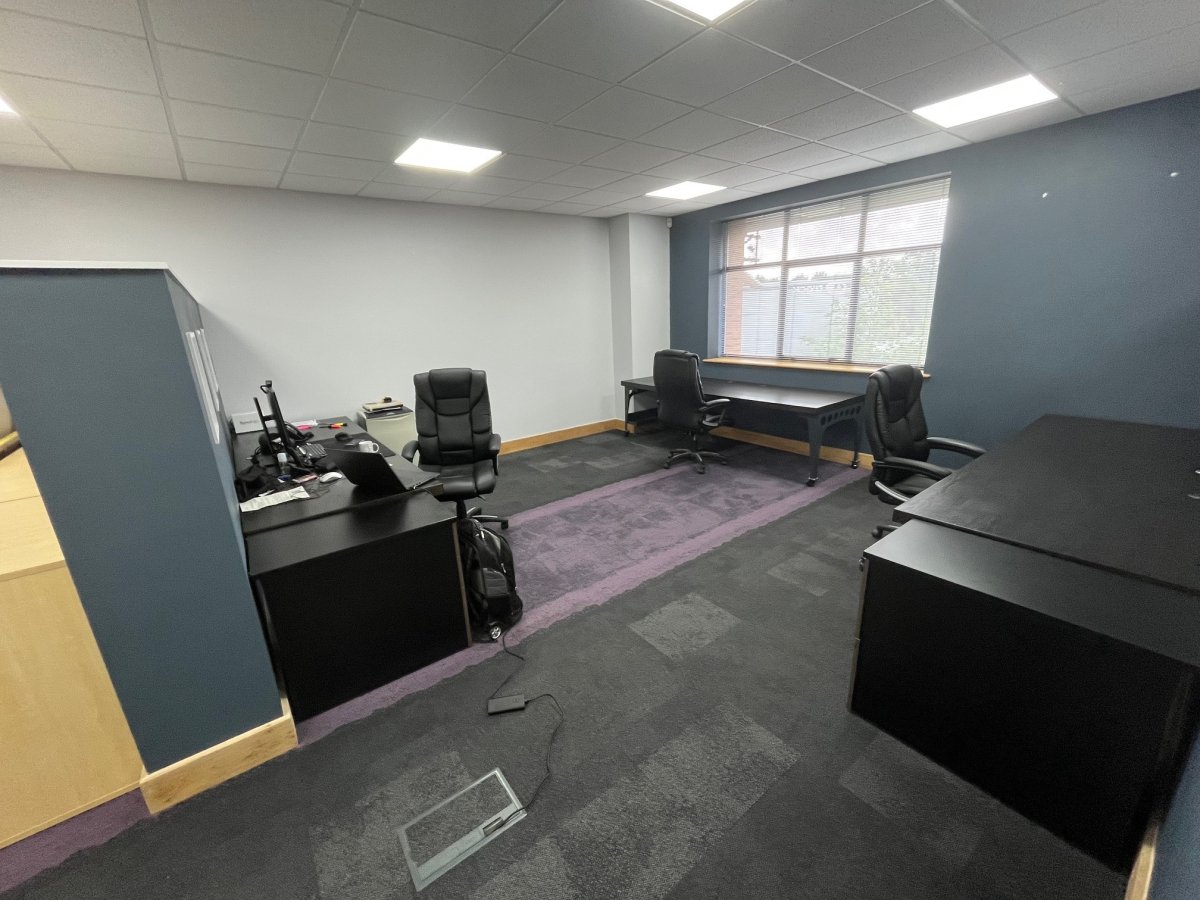 Office in Pride Park - photo 4
