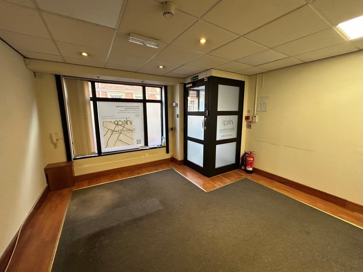 Office in Leicester - photo 2