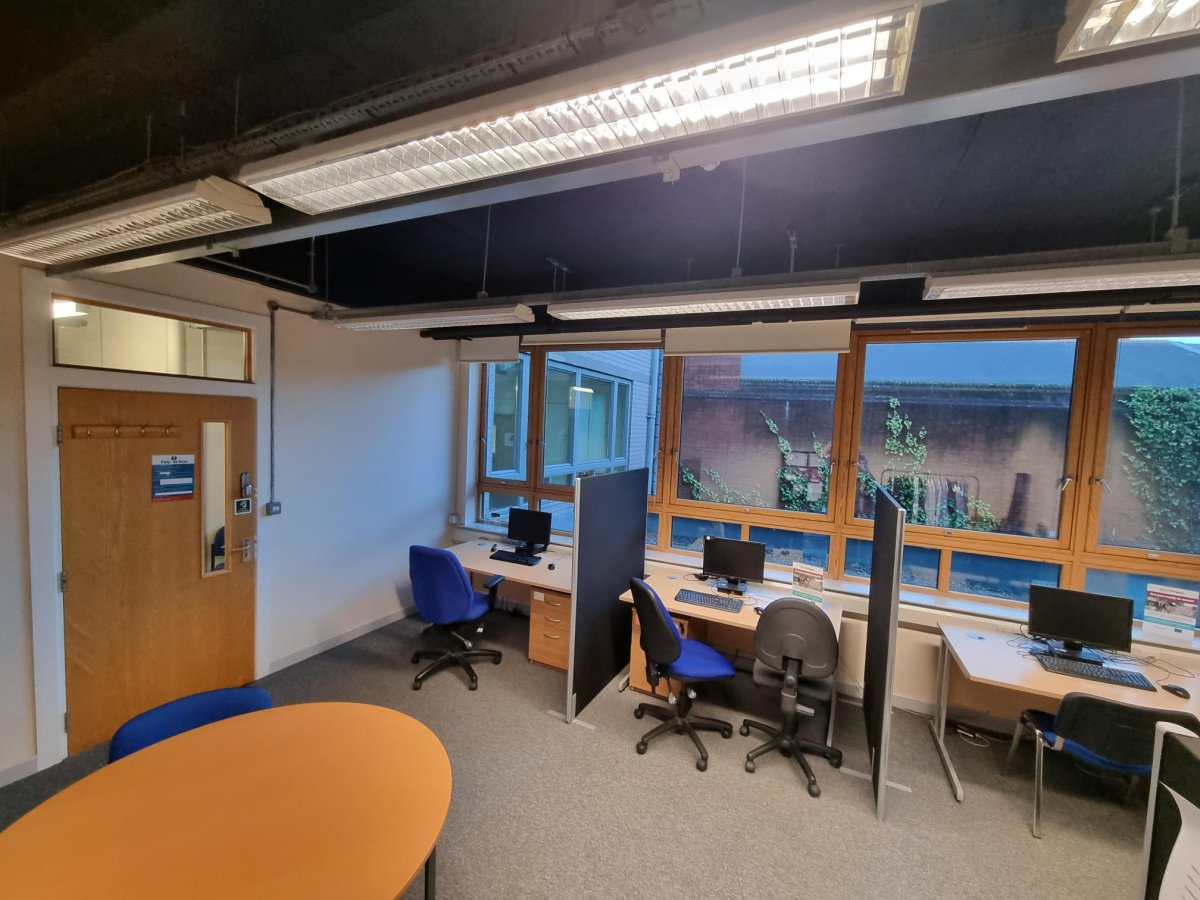 Office in Leicester - photo 3