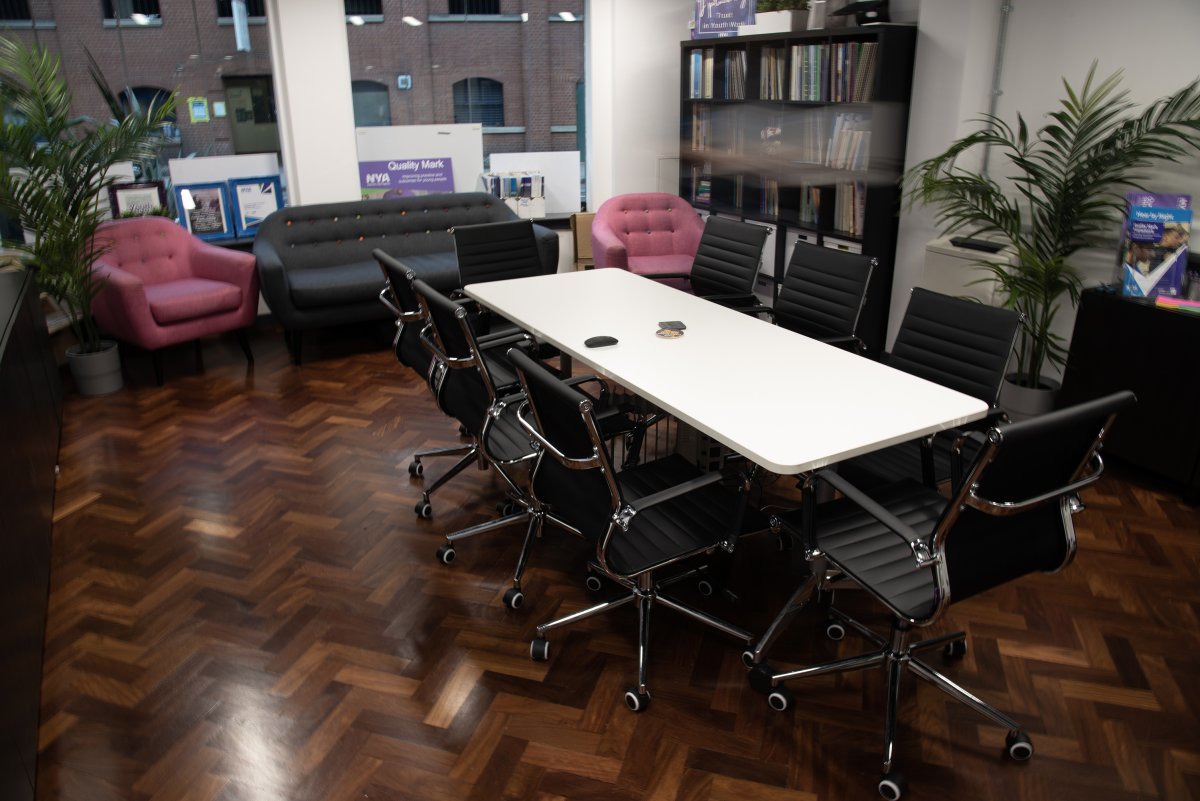 Office in Leicester - photo 4