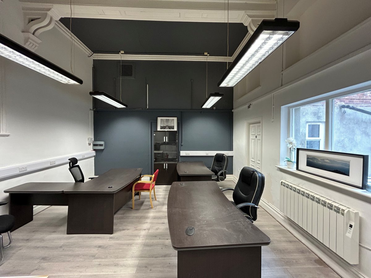 Office in Leicester - photo 2