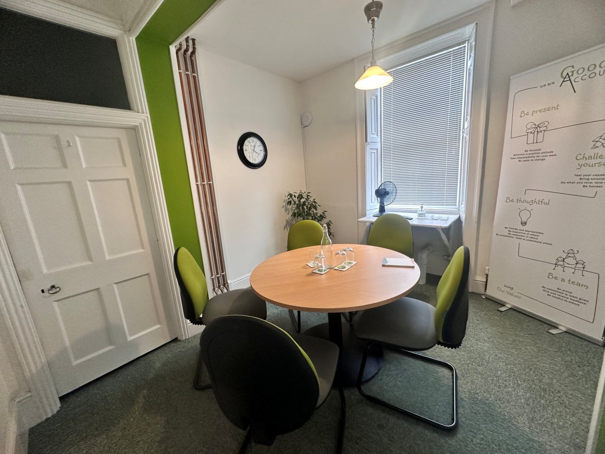 Office in Westbury - photo 4