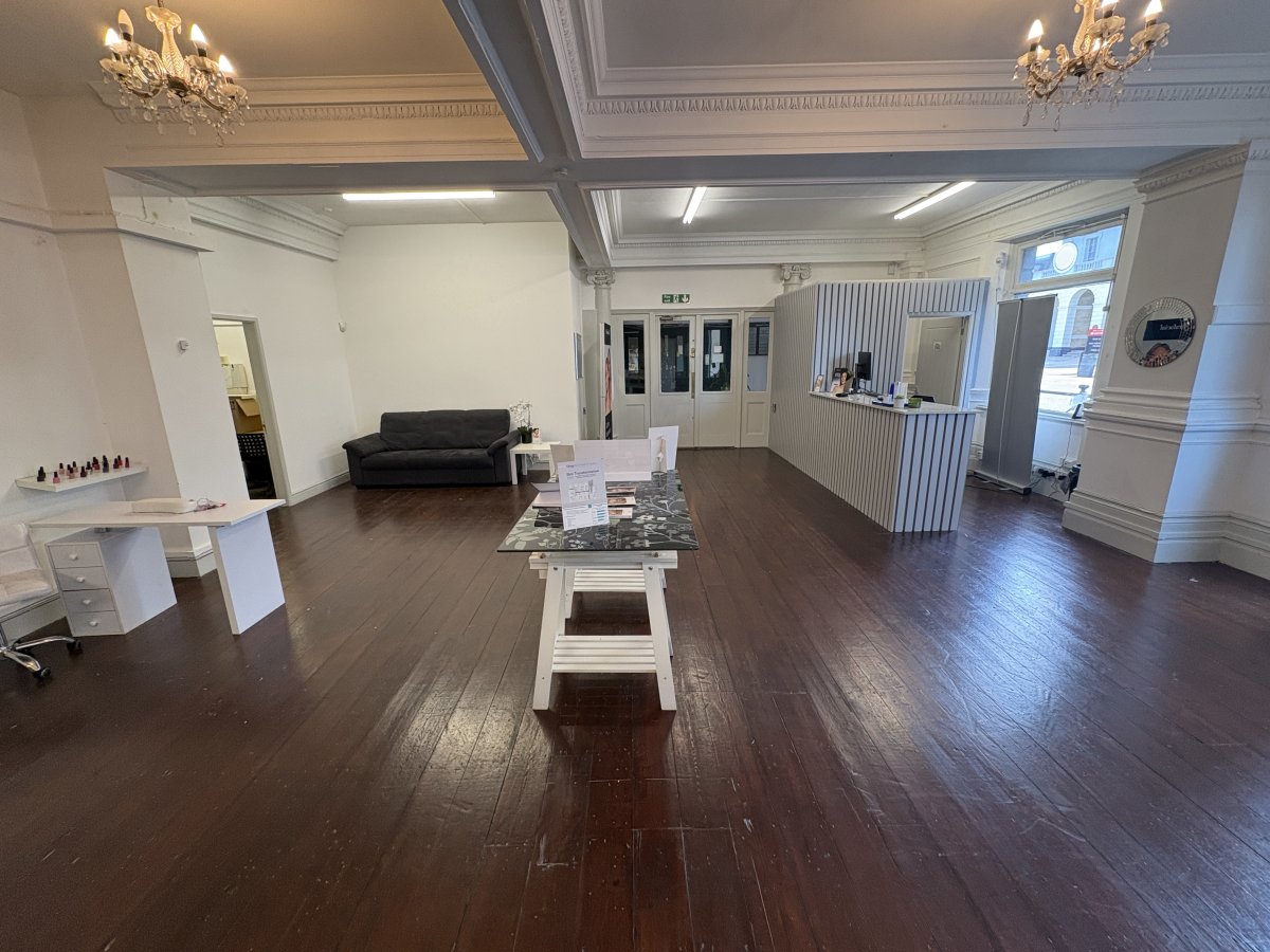 Office in Southampton - photo 4