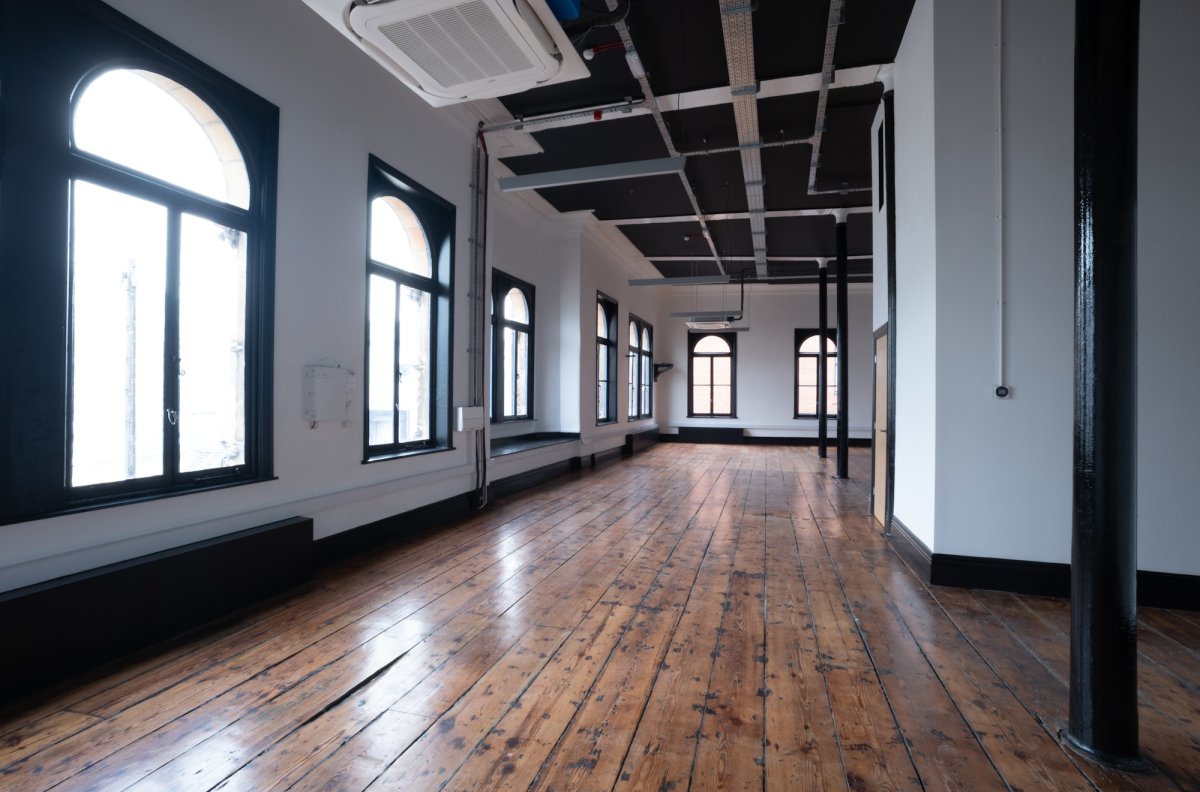 Office in Manchester - photo 4