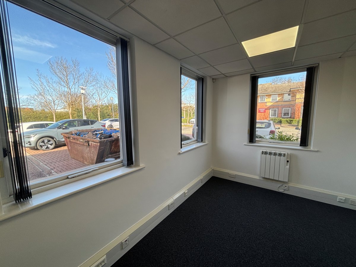 Office in Lutterworth - photo 4