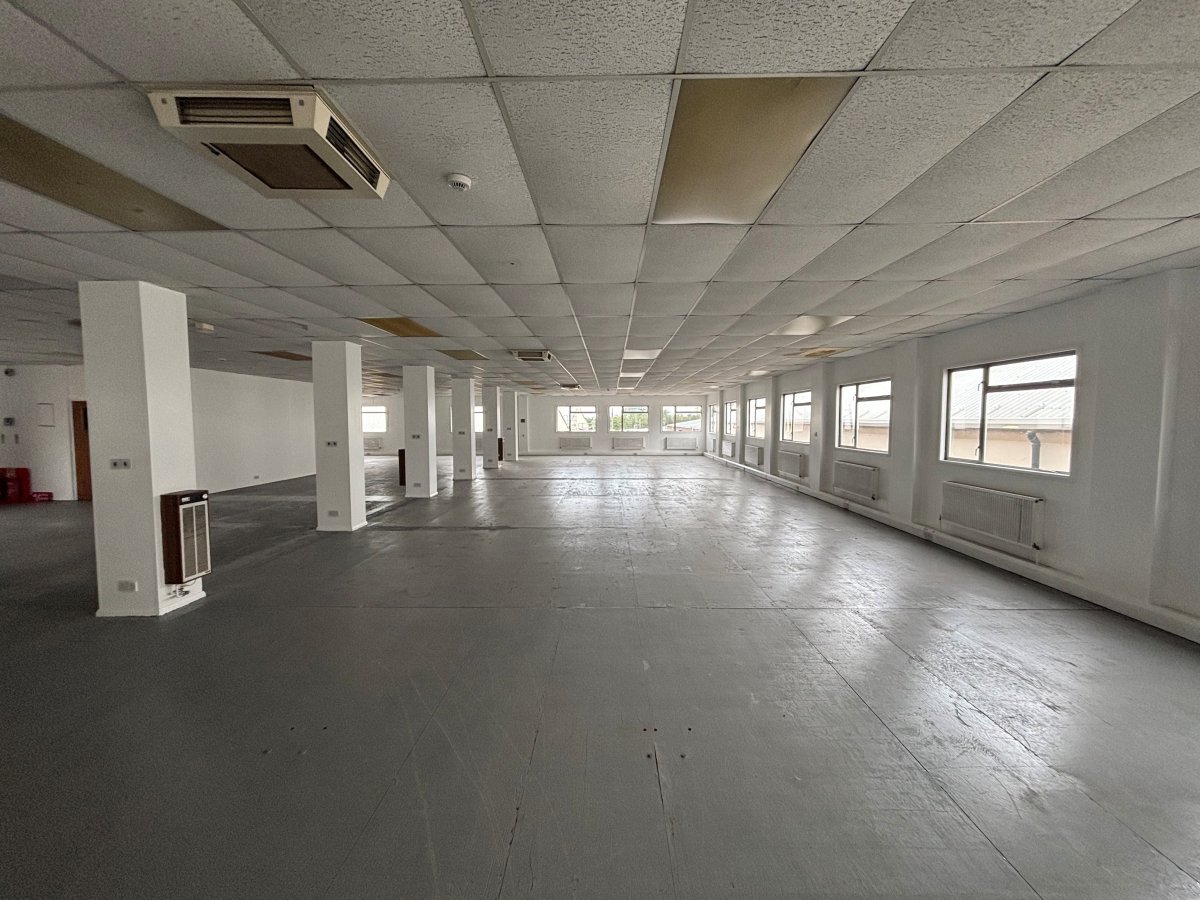 Office in Loughborough - photo 2