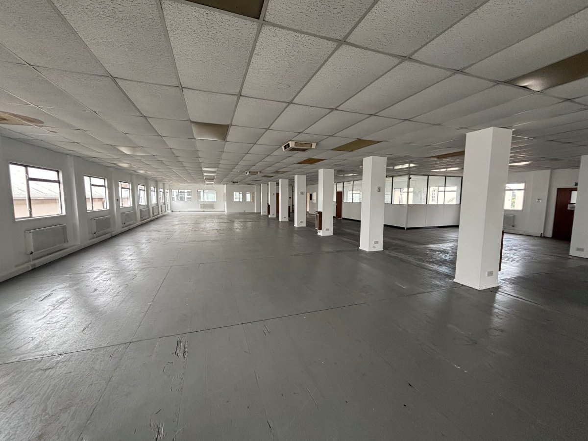 Office in Loughborough - photo 3