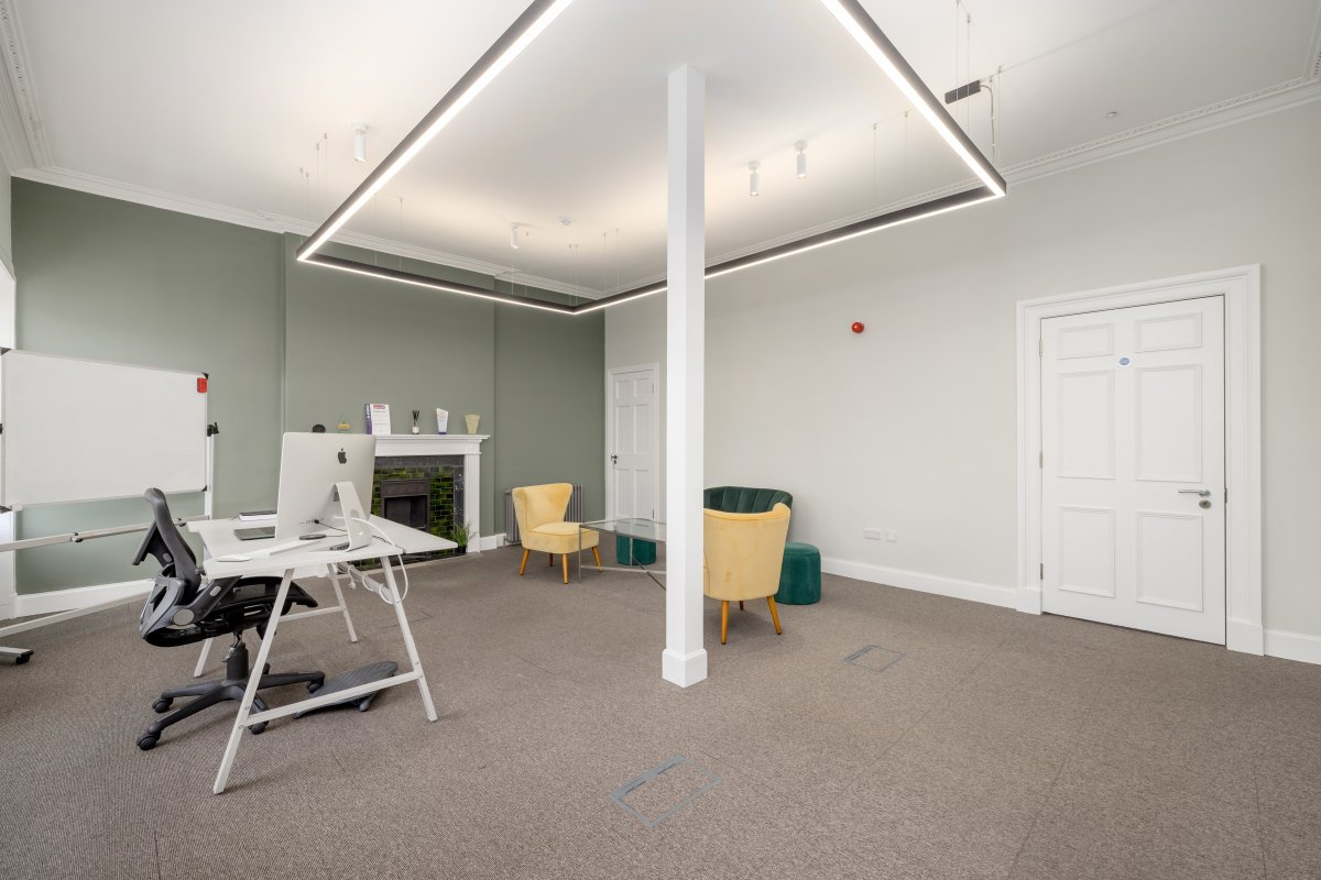 Office in Edinburgh - photo 4