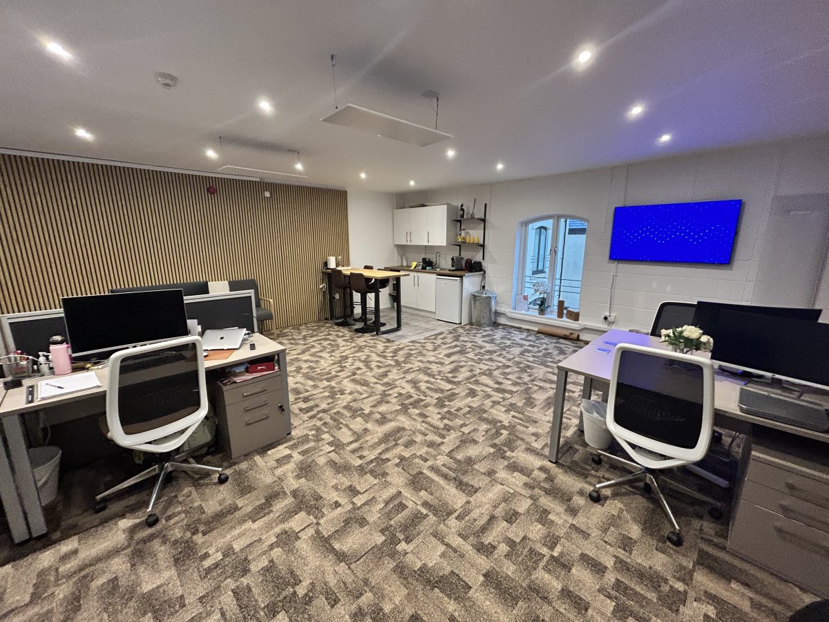 Office in Bath - photo 3