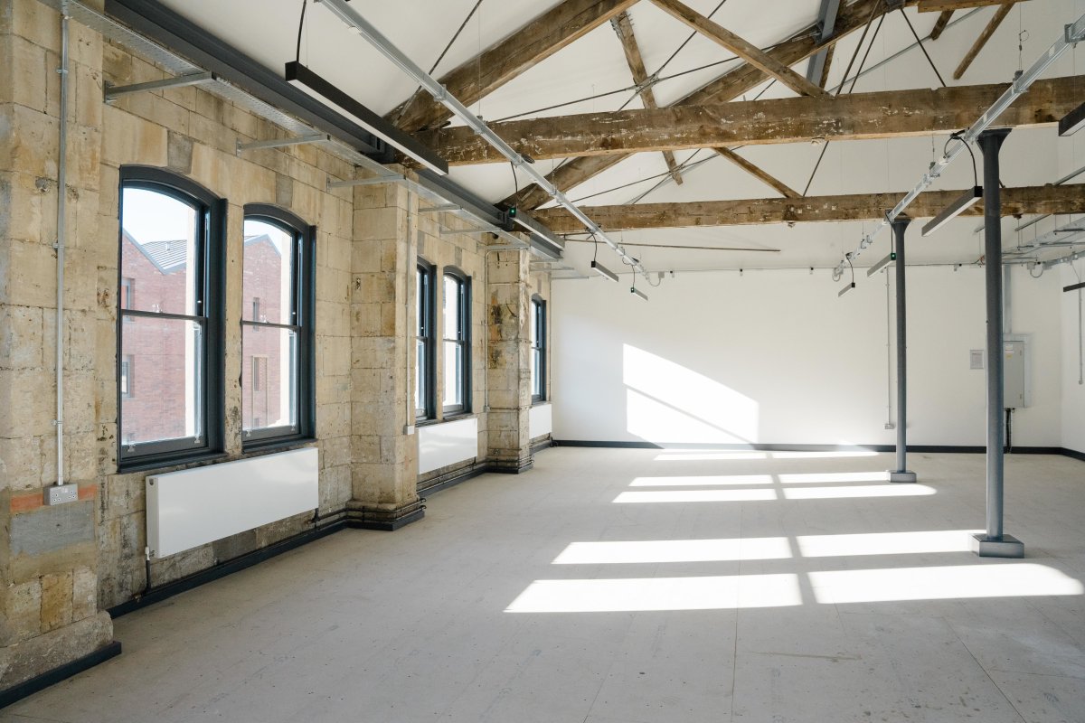 Office in Bath - photo 3