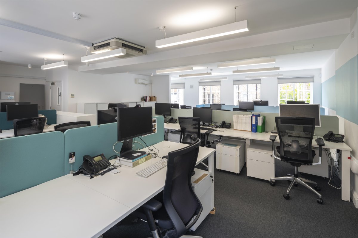 Office in London - photo 4