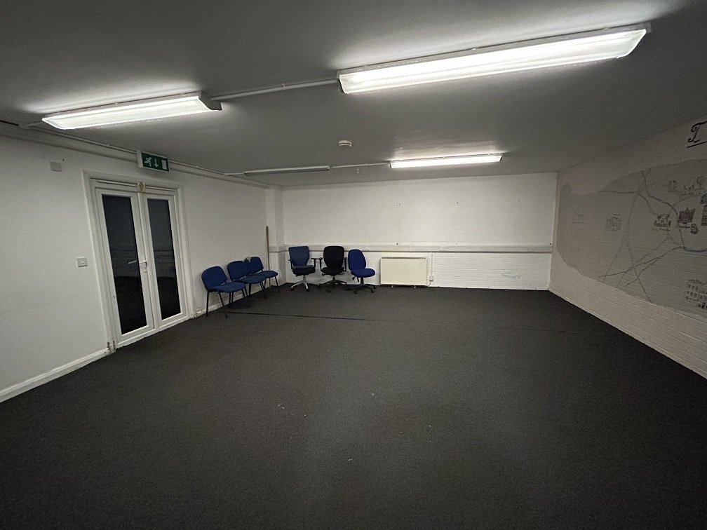 Office in Derby - photo 3